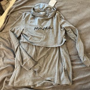 NWT Latched Mama “mama” petal bottom Nursing Top